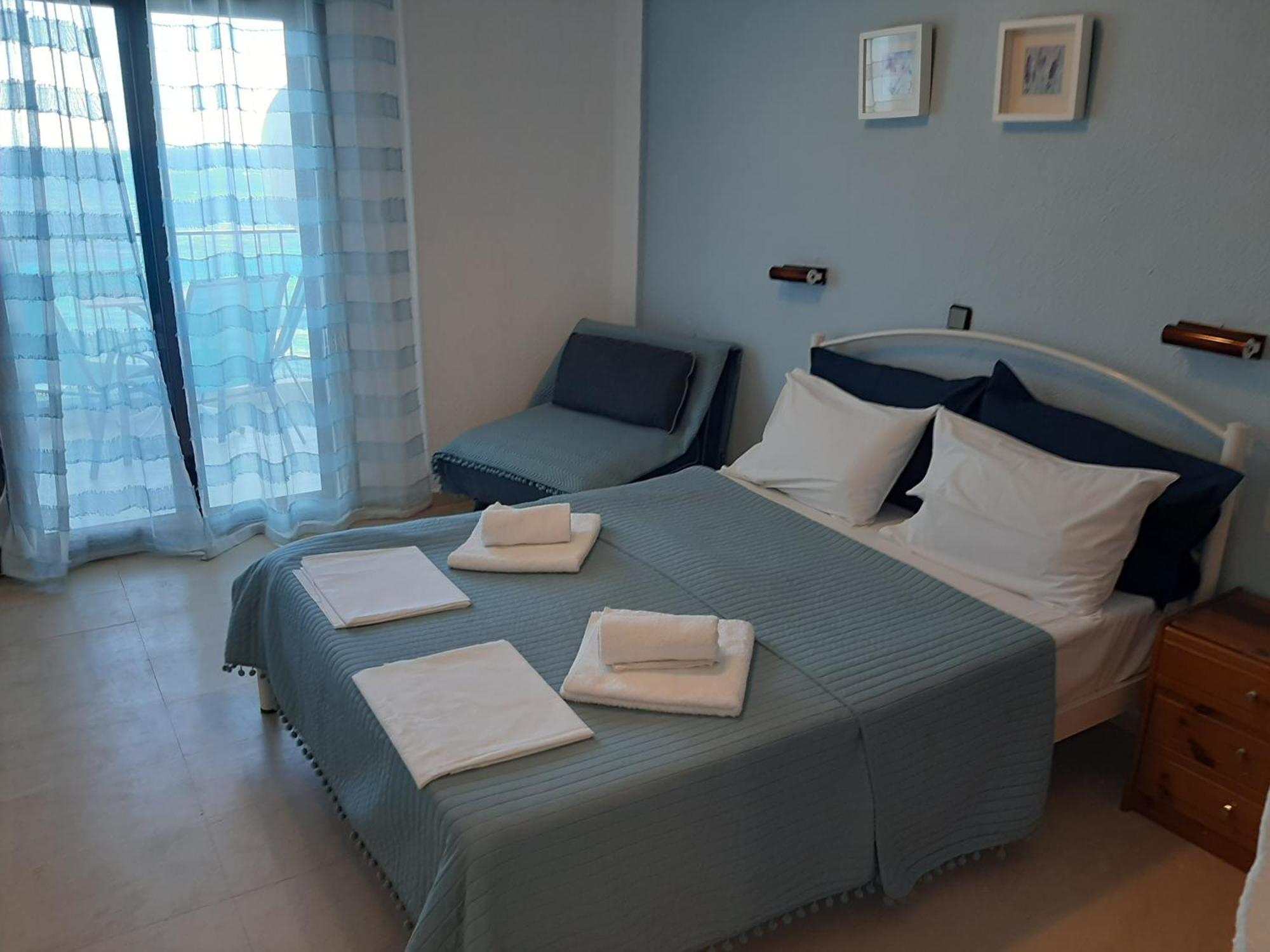 Alexiadis Apartments أغيا باراسكيفي المظهر الخارجي الصورة