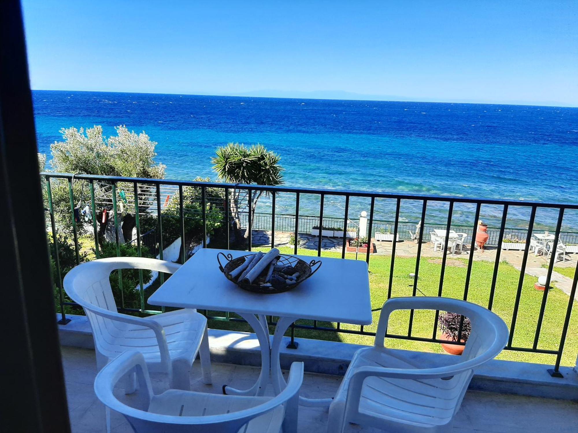 Alexiadis Apartments أغيا باراسكيفي المظهر الخارجي الصورة