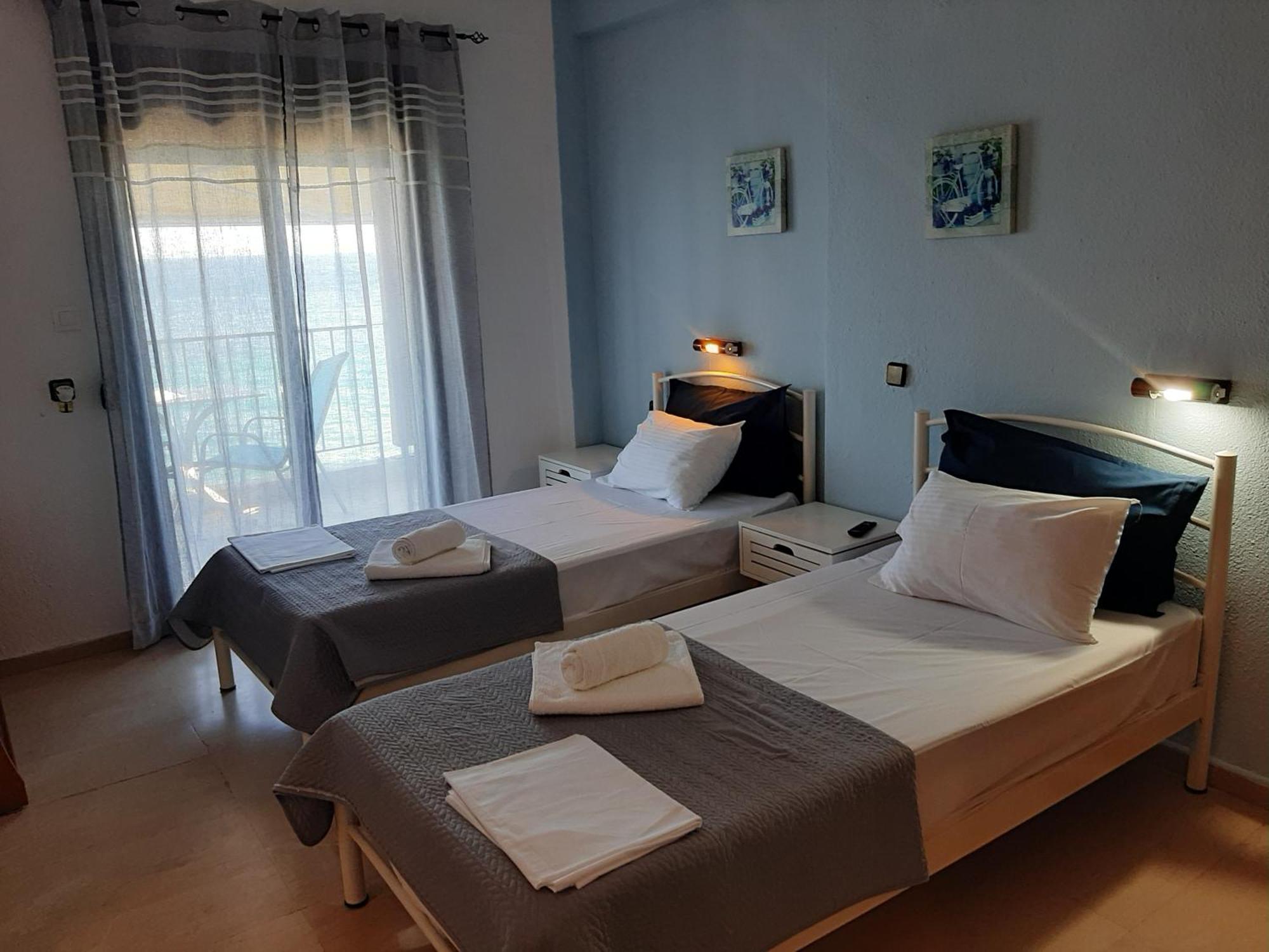 Alexiadis Apartments أغيا باراسكيفي المظهر الخارجي الصورة